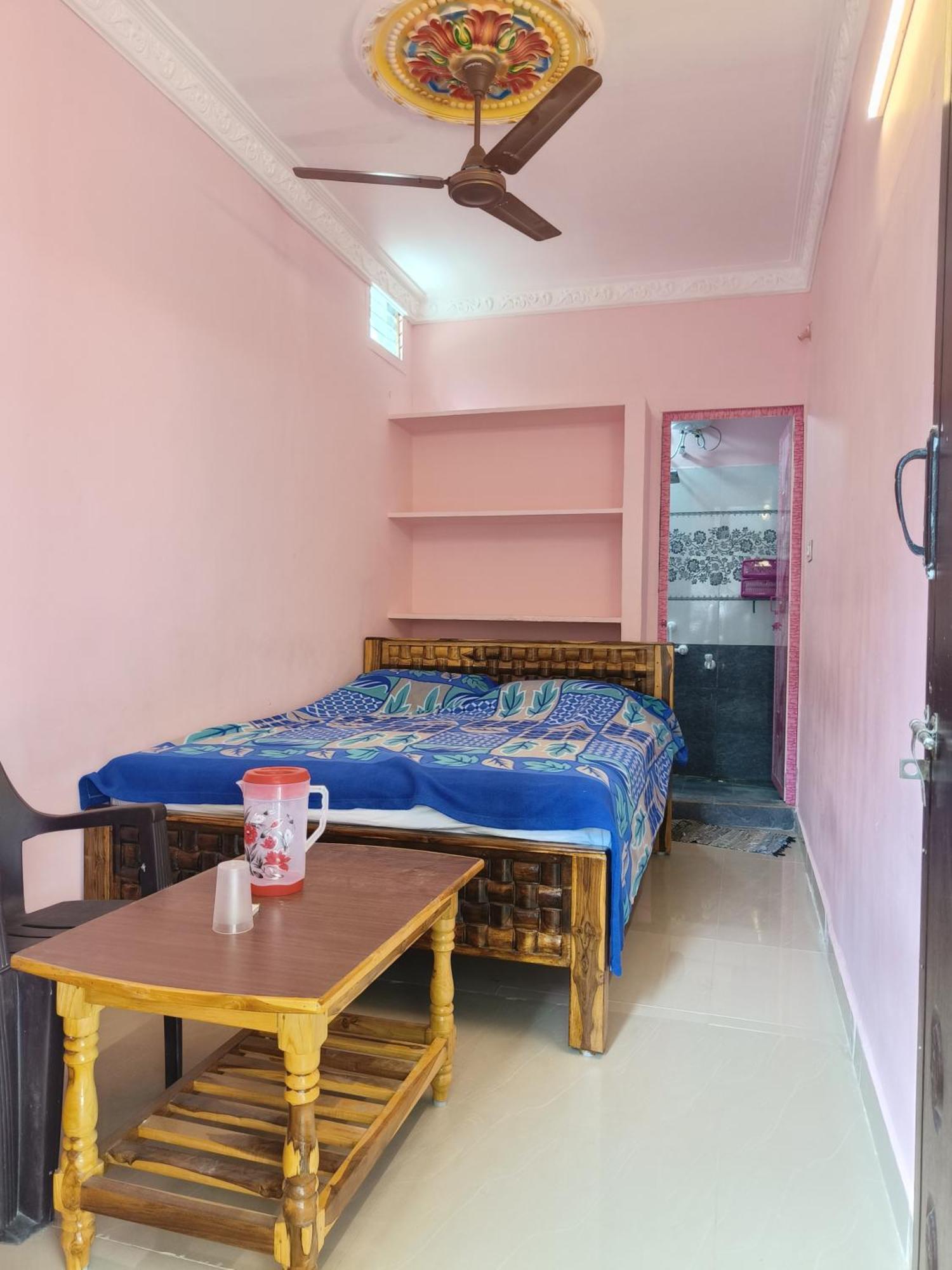Liya Guest House Tiruvannāmalai 外观 照片
