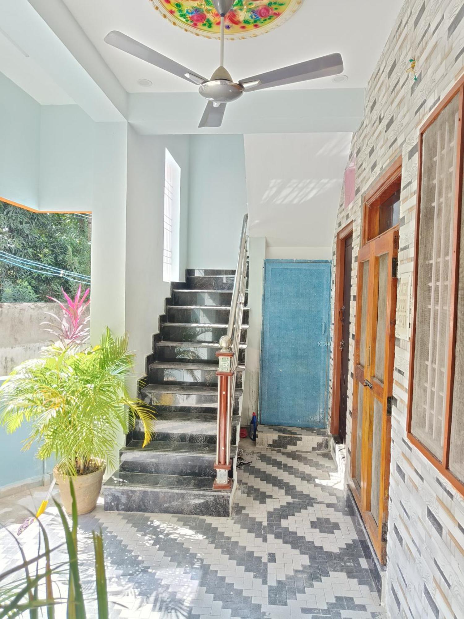 Liya Guest House Tiruvannāmalai 外观 照片