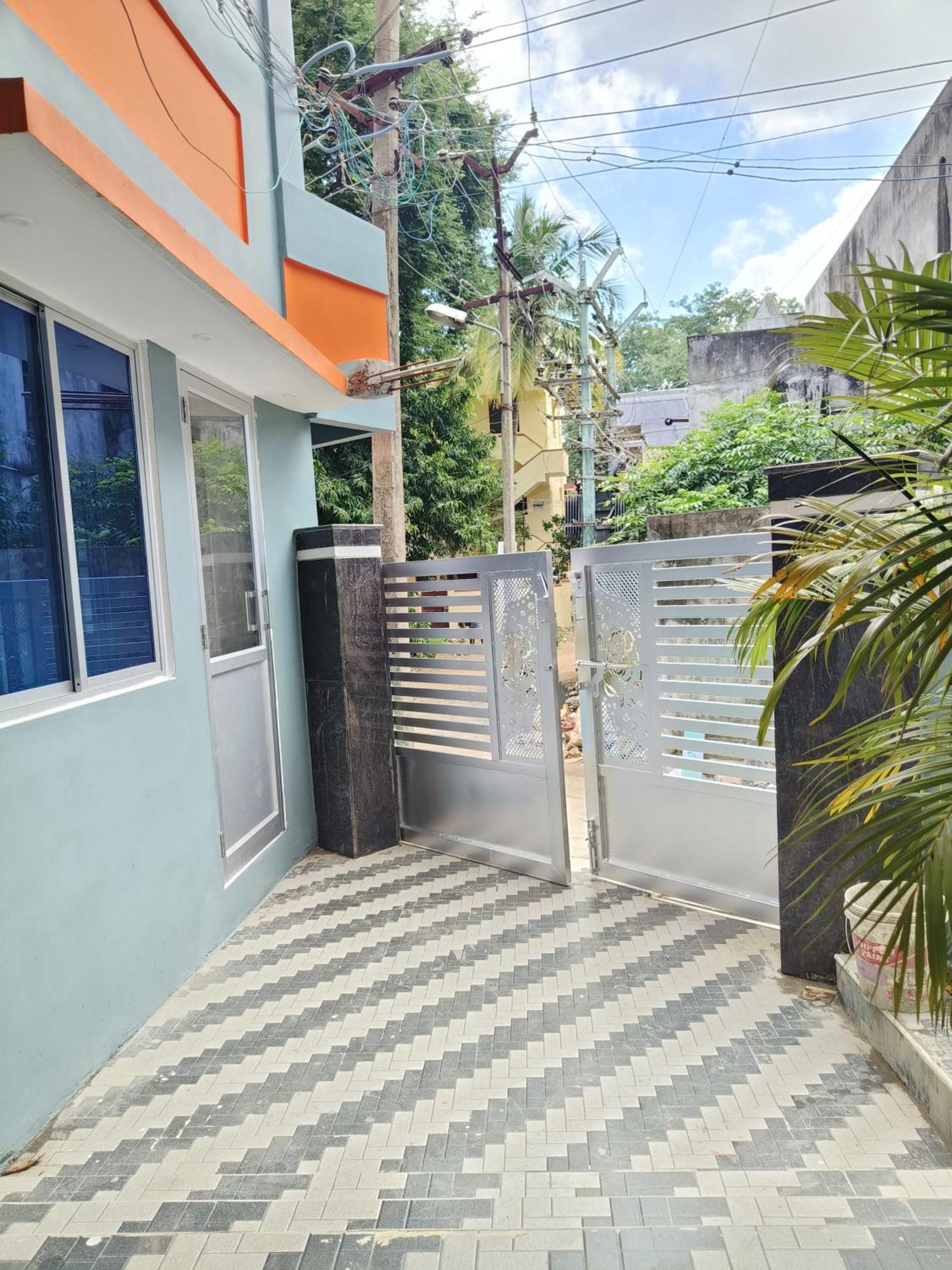 Liya Guest House Tiruvannāmalai 外观 照片