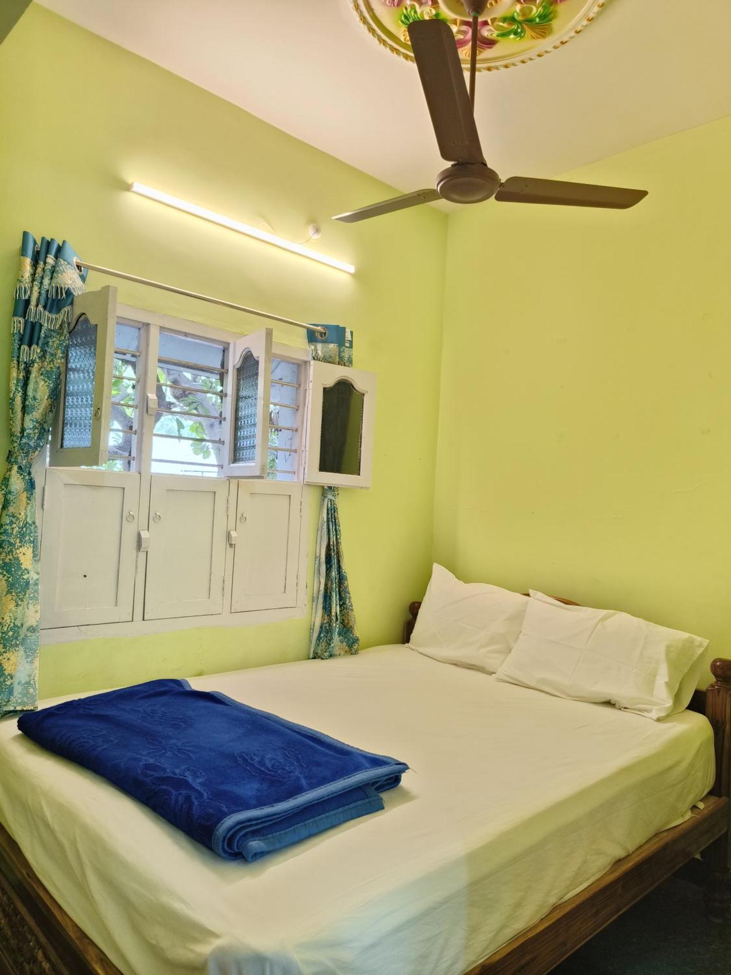 Liya Guest House Tiruvannāmalai 外观 照片